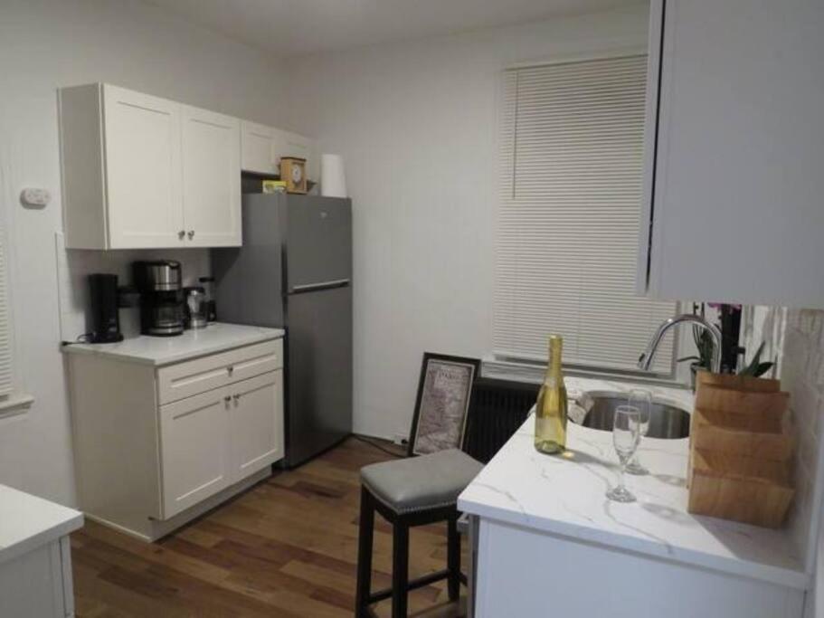Apartment Stylish Urban Living: Gateway To Bliss Pittsburgh